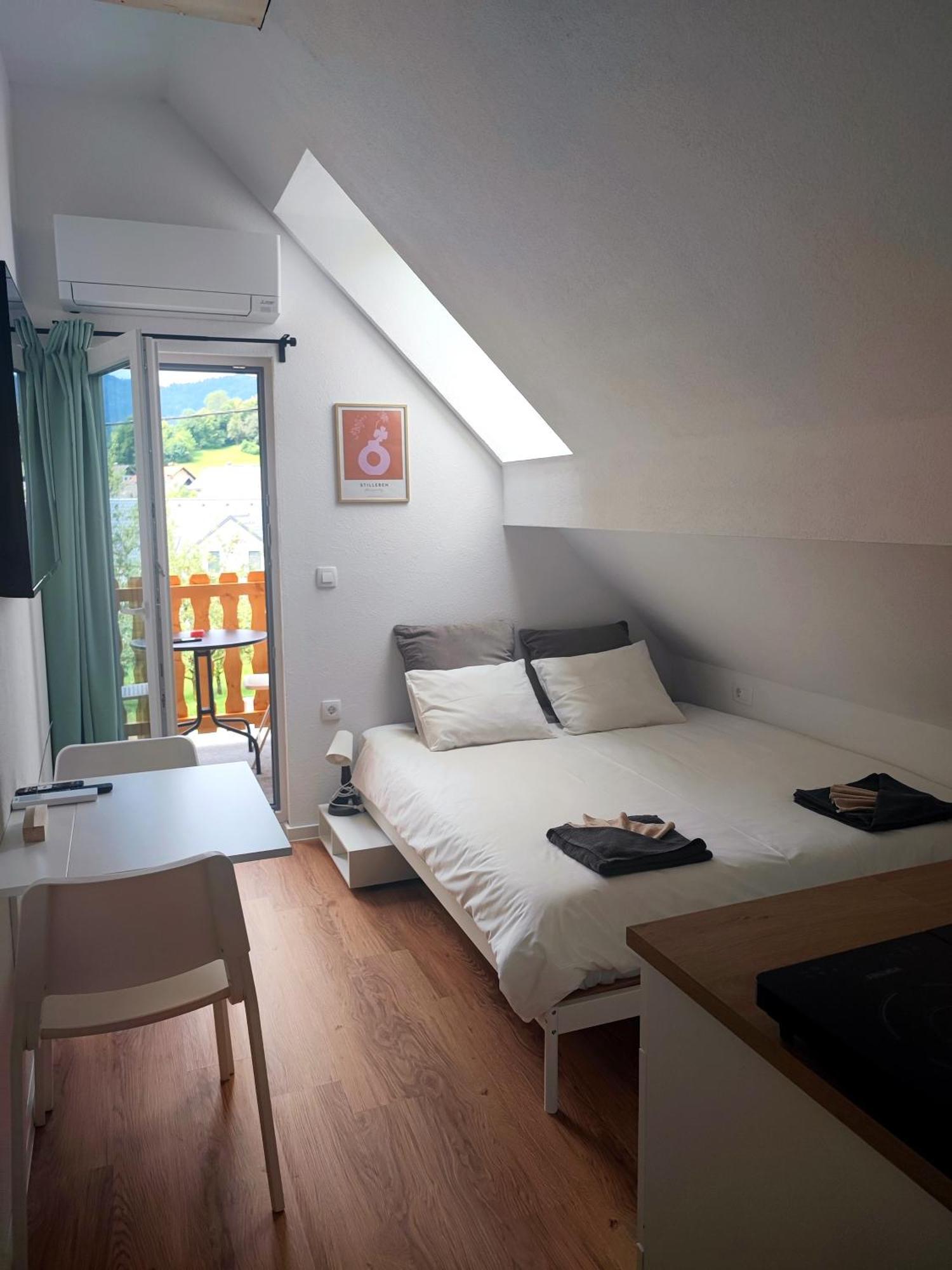 Slovenian House Mira Zgornje Gorje Zewnętrze zdjęcie